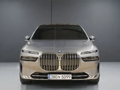 BMW 7-Series 2023, 34210 км, за 93990000 KRW