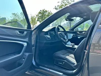 Audi A6L 2024, 9000 км, за 258000 CNY - фото 9