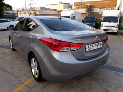 Hyundai Avante 2013, 158780 км, за 3990000 KRW
