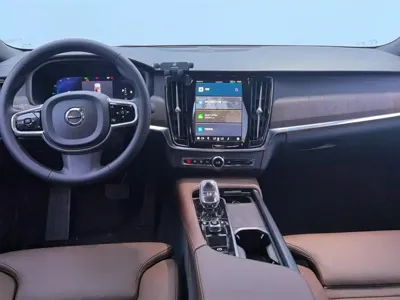 Volvo S90 2024, 8600 км, за 228800 CNY - фото 12