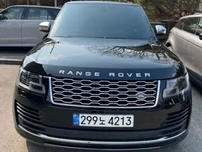 Land Rover Range Rover · 2022 год