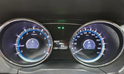 Hyundai Sonata 2013, 123238 км, за 3800000 KRW - фото 18
