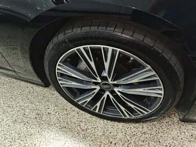 Audi A6L 2023, 101600 км, за 230000 CNY - фото 6