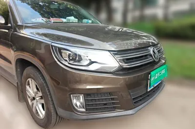 Volkswagen Tiguan 2015, 63700 км, за 40242.77 CNY