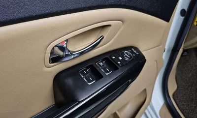 Kia Canival 2016, 96263 км, за 12500000 KRW - фото 18