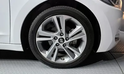 Hyundai Avante 2018, 71776 км, за 10800000 KRW - фото 5