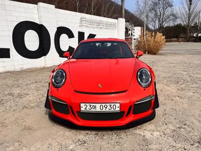 Porsche 911 2016, 24000 км, за 320000000 KRW