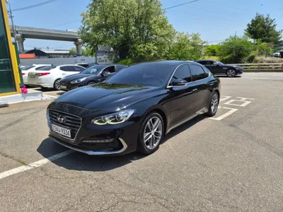 Hyundai Grandeur · 2017 год