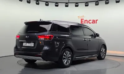 Kia Canival 2017, 118872 км, за 10990000 KRW