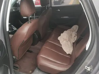 Peugeot 308 2017, 84600 км, за 19500 CNY - фото 11