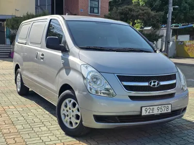 Hyundai Starex · 2012 год