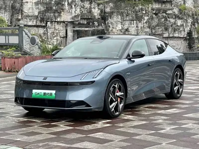 Lynk & Co Z10 2024, 35000 км, за 156800 CNY