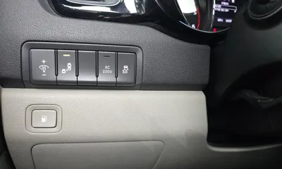 Kia Canival 2018, 160519 км, за 9900000 KRW - фото 16