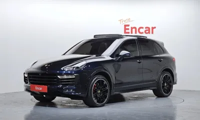 Porsche Cayenne · 2018 год