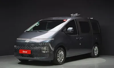 Hyundai Staria · 2025 год