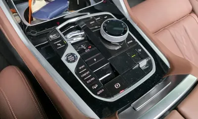 BMW X6 2025, 10557 км, за 115400000 KRW - фото 9