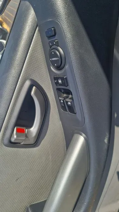 Hyundai Starex 2015, 176783 км, за 5500000 KRW - фото 13