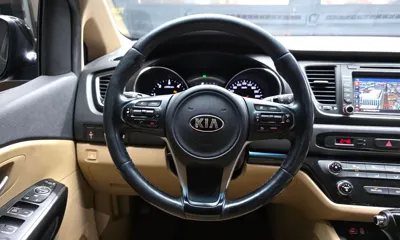 Kia Canival 2016, 148914 км, за 9000000 KRW - фото 13