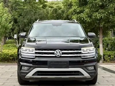 Volkswagen Teramont 2021, 72000 км, за 105800 CNY