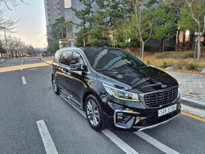 Kia Canival 2018, 101627 км, за 13900000 KRW