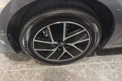 BYD Qin L 2025, 5300 км, за 99746.6 CNY - фото 8