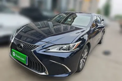Lexus ES 2020, 126700 км, за 139983.78 CNY - фото 1