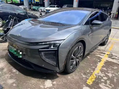 HiPhi HiPhi X · 2022 год