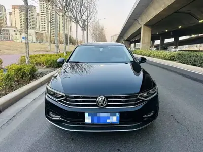 Volkswagen Magotan 2020, 60000 км, за 88800 CNY