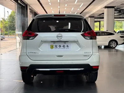 Nissan X-Trail 2020, 53500 км, за 83800 CNY