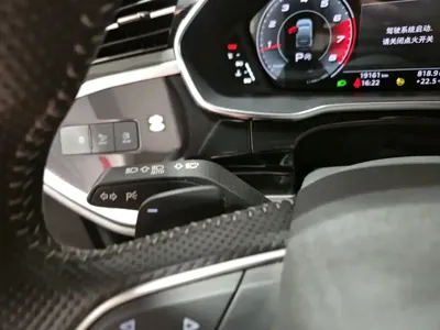 Audi Q3 Sportback 2022, 19100 км, за 108800 CNY - фото 9