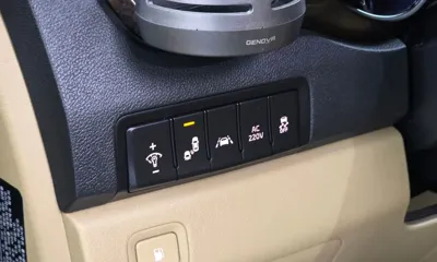 Kia Canival 2019, 146963 км, за 13500000 KRW - фото 16