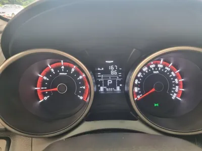 KG_Mobility_Ssangyong TIBOLI 2015, 76597 км, за 6500000 KRW - фото 8
