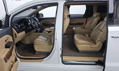 Kia Canival 2018, 120493 км, за 18900000 KRW - фото 10