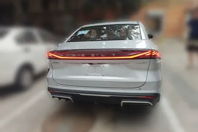 Geely Galaxy L6 2025, 34000 км, за 70062.09 CNY
