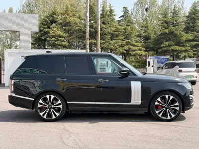 Land Rover Range Rover 2018, 110000 км, за 468000 CNY - фото 8