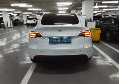 Tesla Model Y 2022, 81277 км, за 8760000 KRW - фото 3