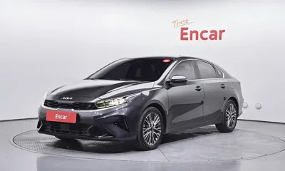 Kia K3 · 2022 год