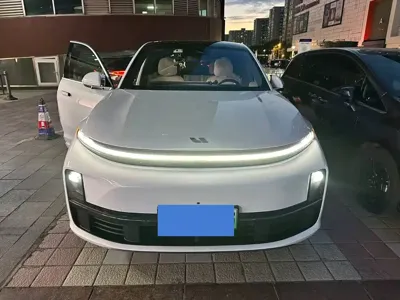 Li Auto Li L7 2023, 57000 км, за 185799 CNY