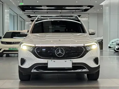 Mercedes-Benz EQB 2023, 59000 км, за 122800 CNY