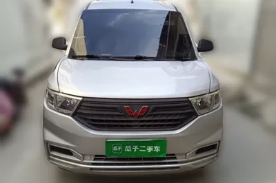 Wuling Hongguang V 2019, 73300 км, за 46035.85 CNY - фото 2