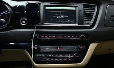 Kia Canival 2016, 206784 км, за 12700000 KRW - фото 14