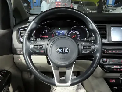 Kia Canival 2018, 110985 км, за 11900000 KRW - фото 15