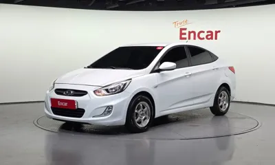 Hyundai Accent · 2011 год