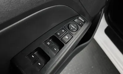 Hyundai Avante 2017, 130142 км, за 9900000 KRW - фото 29