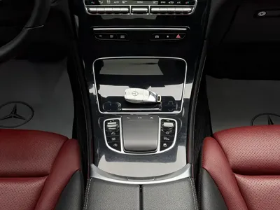 Mercedes-Benz GLC Coupe 2020, 82000 км, за 178000 CNY - фото 16
