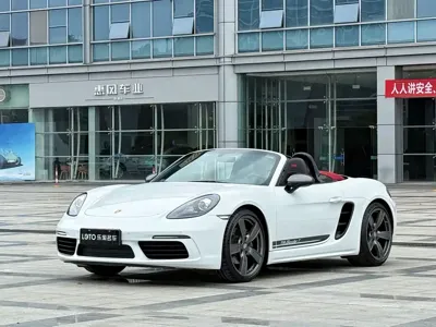 Porsche 718 · 2021 год