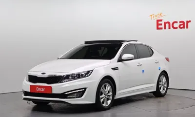 Kia K5 · 2012 год