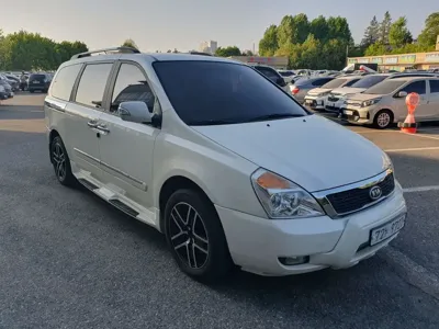 Kia Canival 2011, 167436 км, за 3600000 KRW