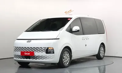 Hyundai Staria · 2023 год