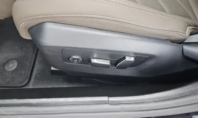 BMW 5-Series 2025, 10351 км, за 68500000 KRW - фото 29
